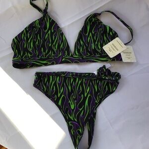Fabletics Flame Intimate Set